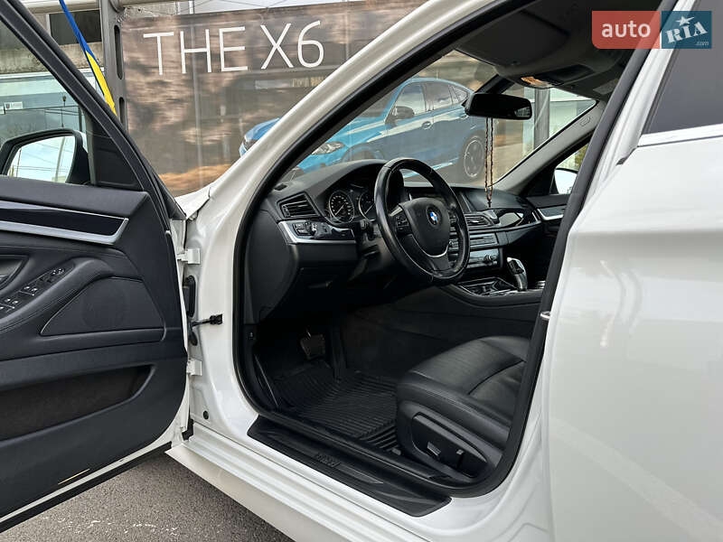 Седан BMW 5 Series 2014 в Одессе