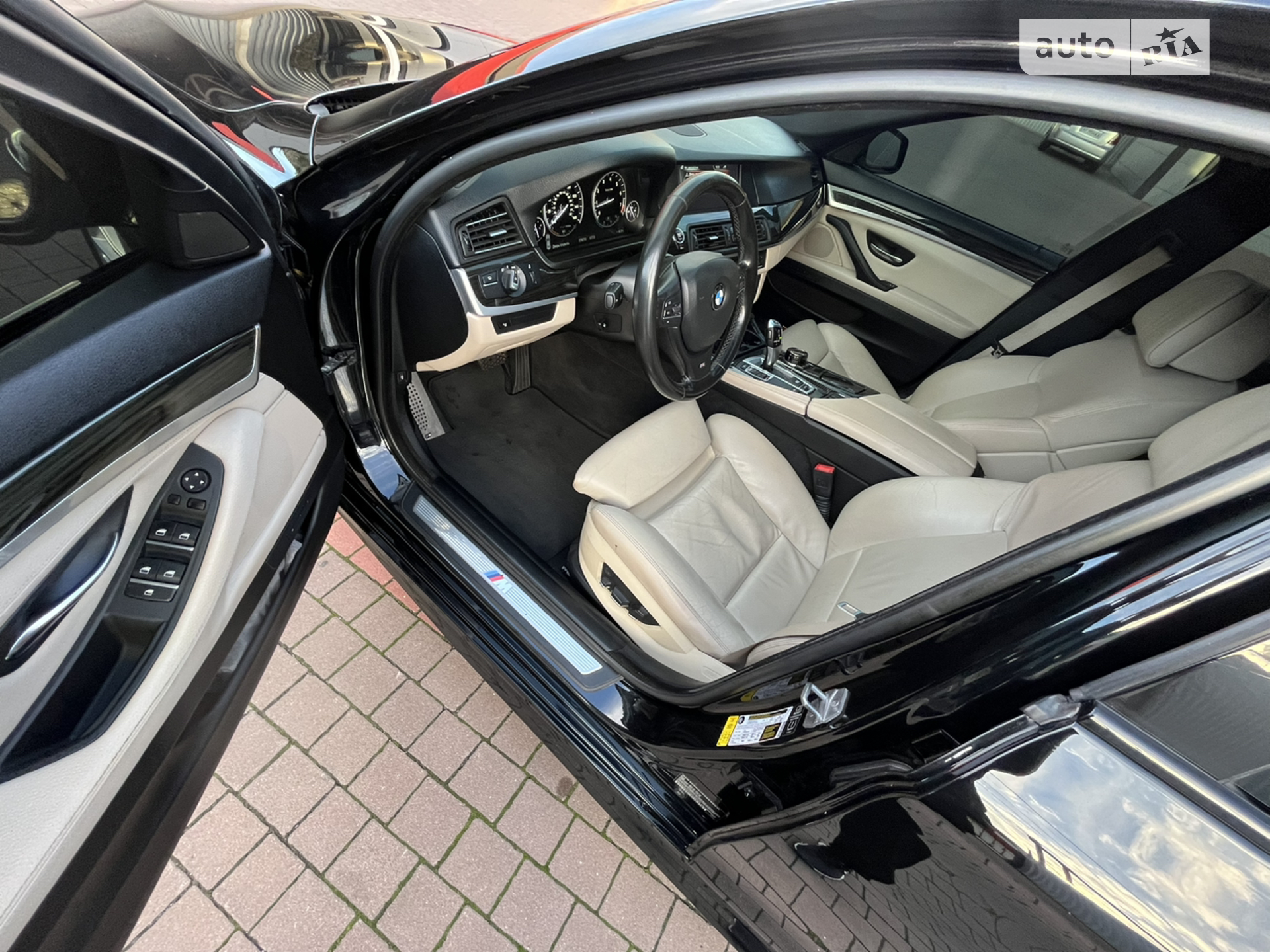 2013 BMW 5er - мініатюра 14