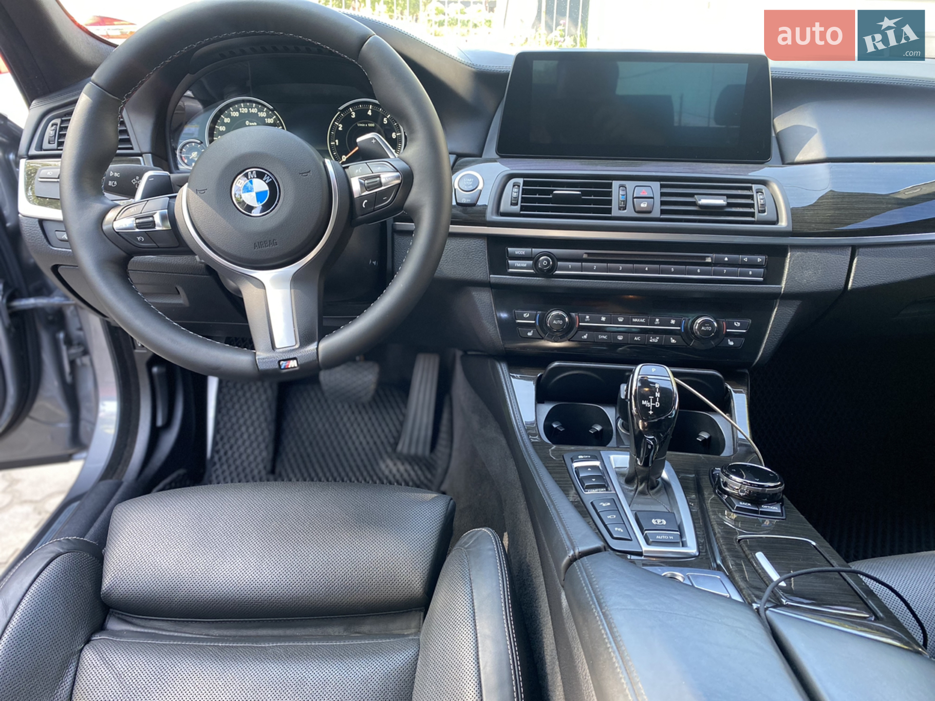 2016 BMW 5er - мініатюра 15