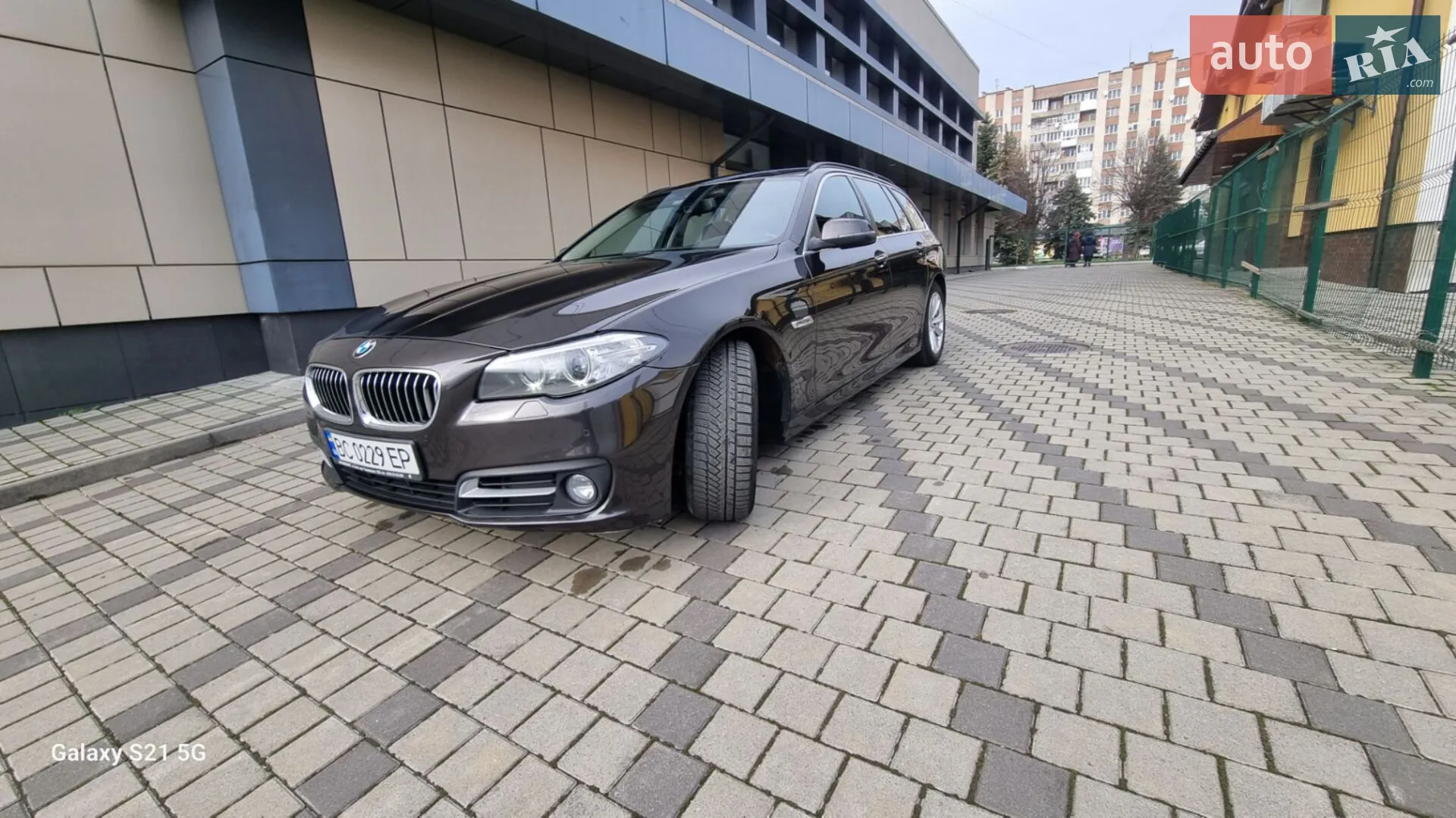 2013 BMW 5er - мініатюра 2