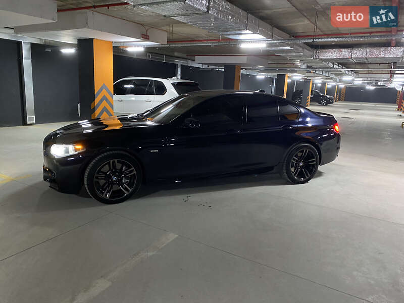 Седан BMW 5 Series 2012 в Кременчуге