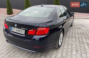 Седан BMW 5 Series 2012 в 