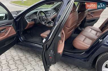 Седан BMW 5 Series 2012 в 