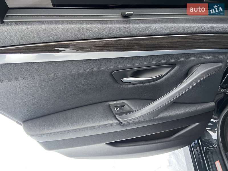 Седан BMW 5 Series 2010 в Тячеве фото 7 Седан BMW 5 Series 2010 в Тячеве