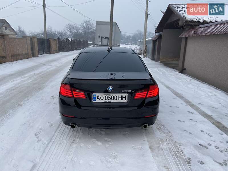 Седан BMW 5 Series 2010 в Тячеве фото 16 Седан BMW 5 Series 2010 в Тячеве