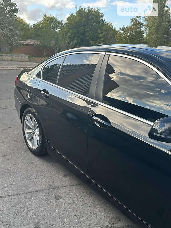 Седан BMW 5 Series 2013 в Николаеве