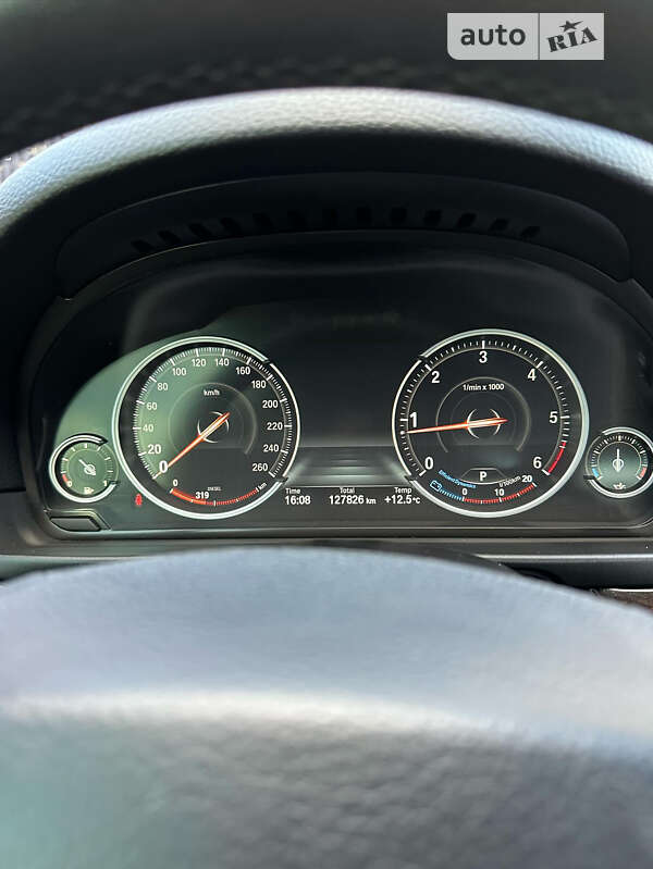 Седан BMW 5 Series 2013 в Николаеве