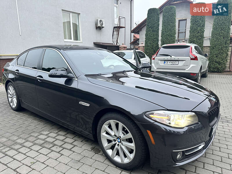 Седан BMW 5 Series 2015 в Черновцах