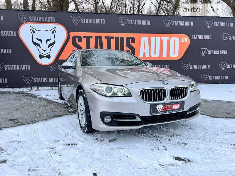 Седан BMW 5 Series 2016 в Хмельницком