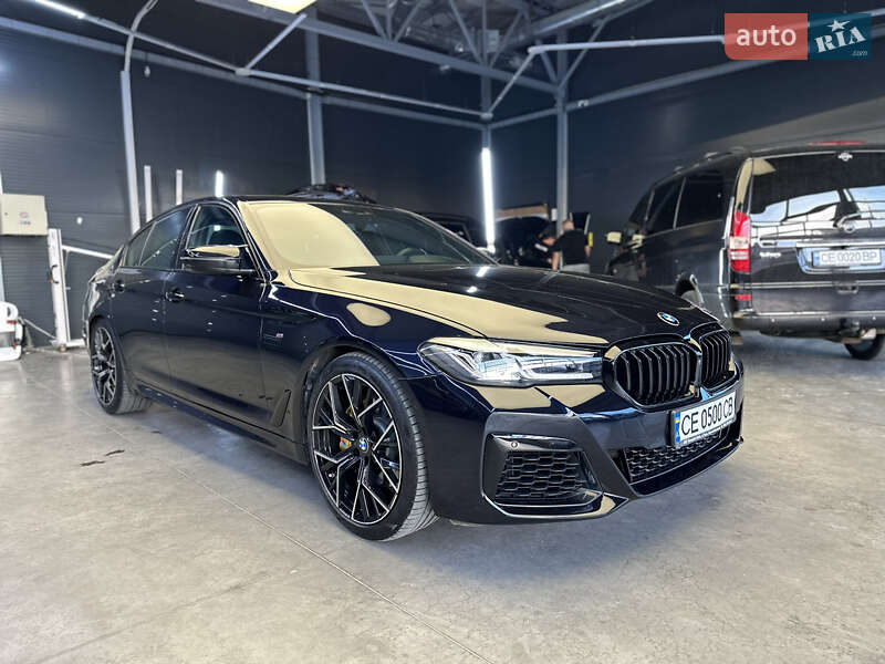 Седан BMW 5 Series 2019 в Черновцах