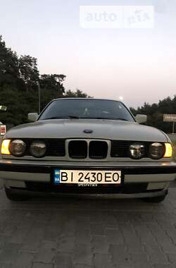 Седан BMW 5 Series 1990 в Валках