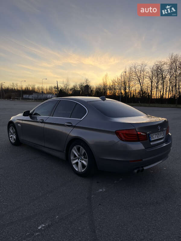 Седан BMW 5 Series 2012 в Львове фото 5 Седан BMW 5 Series 2012 в Львове