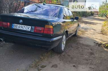 Седан BMW 5 Series 1990 в Вознесенске