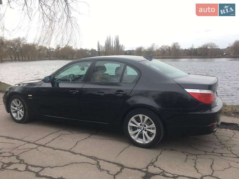 Седан BMW 5 Series 2008 в Рівному