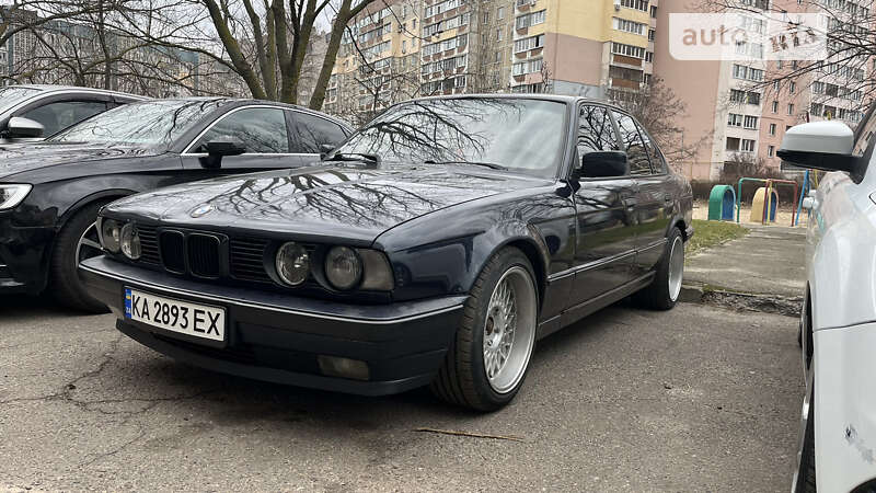 Седан BMW 5 Series 1993 в Черкассах