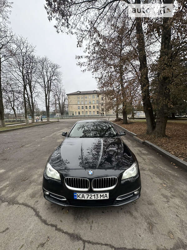 Седан BMW 5 Series 2015 в Житомирі