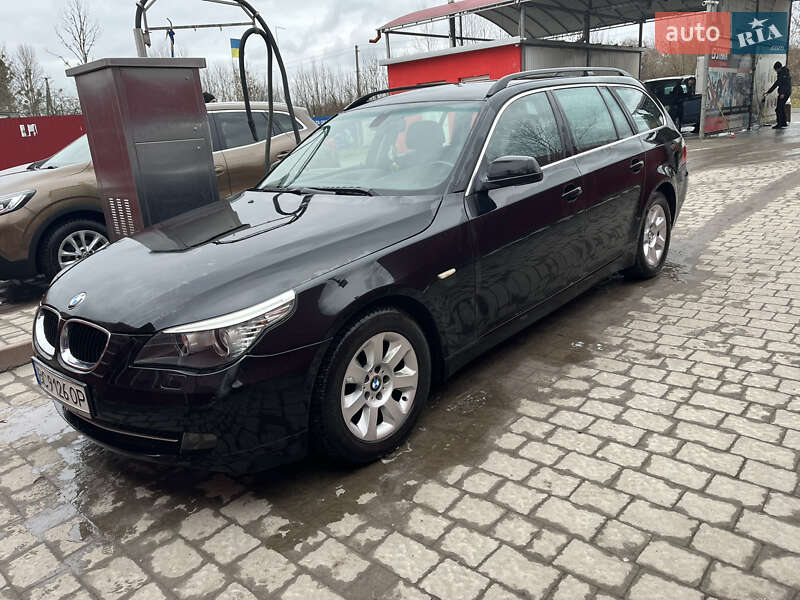 BMW 5 Series 2010