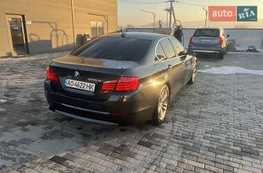 Седан BMW 5 Series 2012 в Хусте
