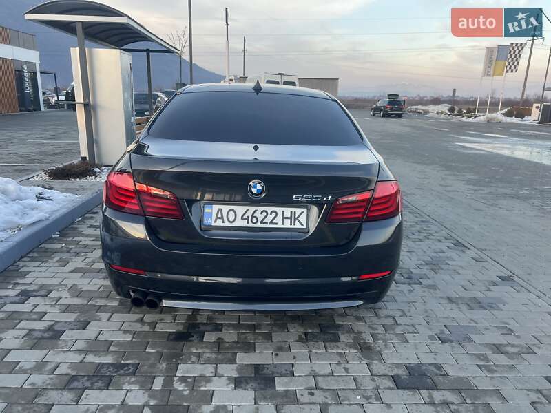 Седан BMW 5 Series 2012 в Хусті фото 19 Седан BMW 5 Series 2012 в Хусті