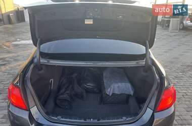 Седан BMW 5 Series 2012 в Хусте