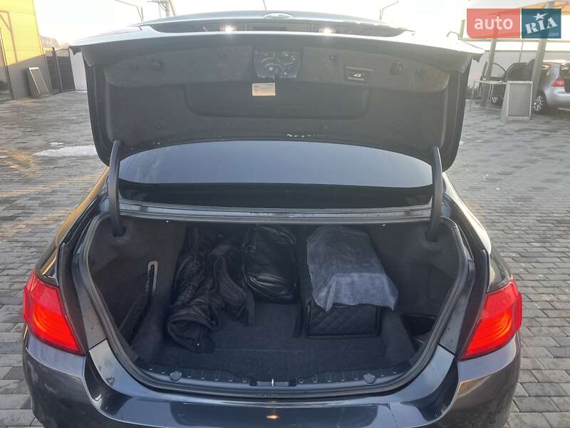 Седан BMW 5 Series 2012 в Хусті фото 41 Седан BMW 5 Series 2012 в Хусті