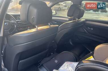 Седан BMW 5 Series 2012 в Хусте