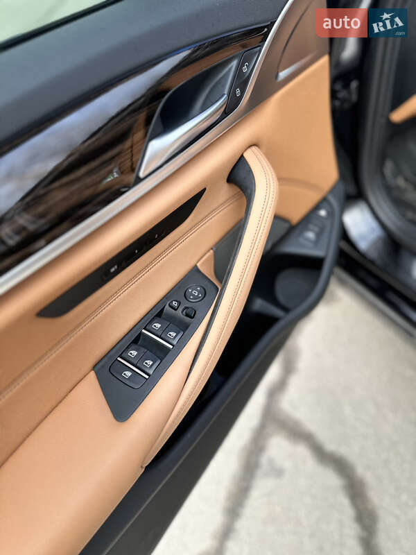 Седан BMW 5 Series 2022 в Запорожье