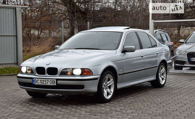 Седан BMW 5 Series 1998 в Дрогобыче