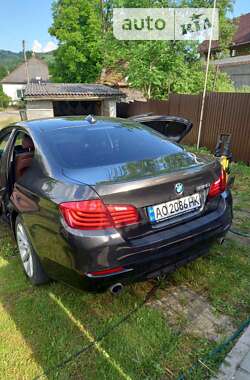 Седан BMW 5 Series 2014 в Сваляве