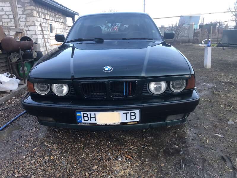 Седан BMW 5 Series 1994 в Беляевке