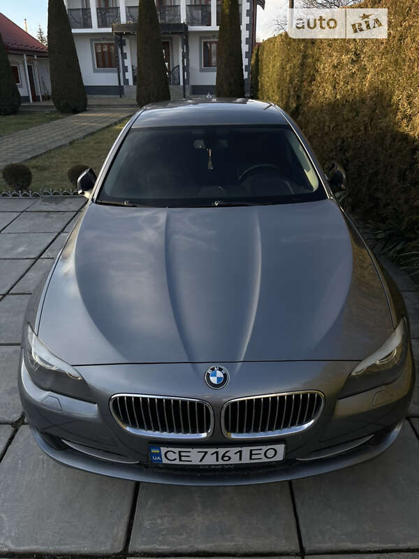 Седан BMW 5 Series 2010 в Черновцах