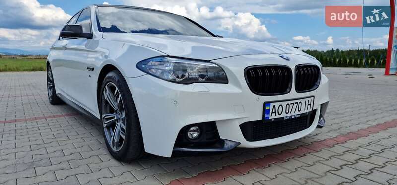 Седан BMW 5 Series 2016 в Тячеві