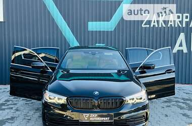 Седан BMW 5 Series 2019 в Мукачево
