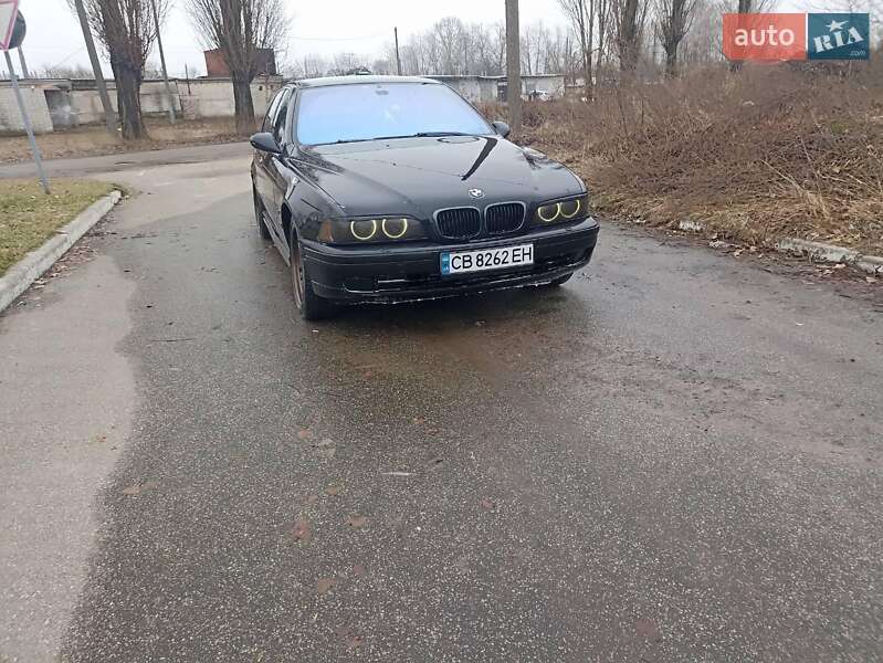Седан BMW 5 Series 1999 в Чернігові