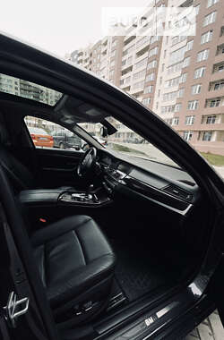 Седан BMW 5 Series 2012 в Тернополе