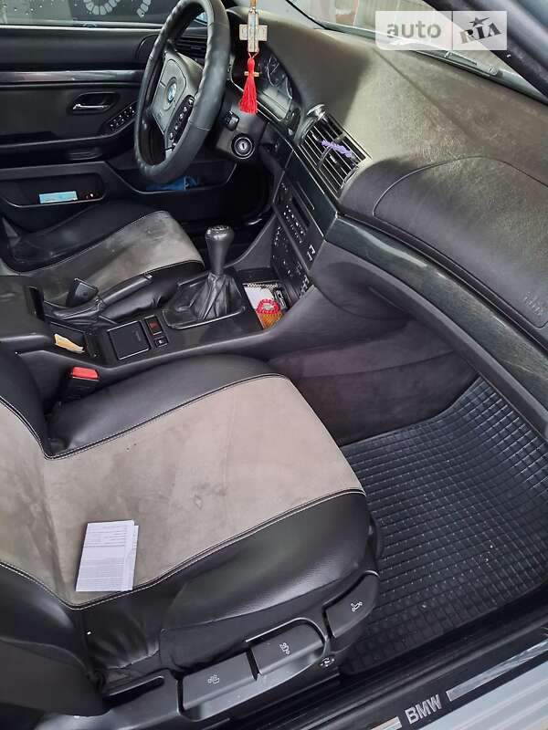 Седан BMW 5 Series 1996 в Надвірній