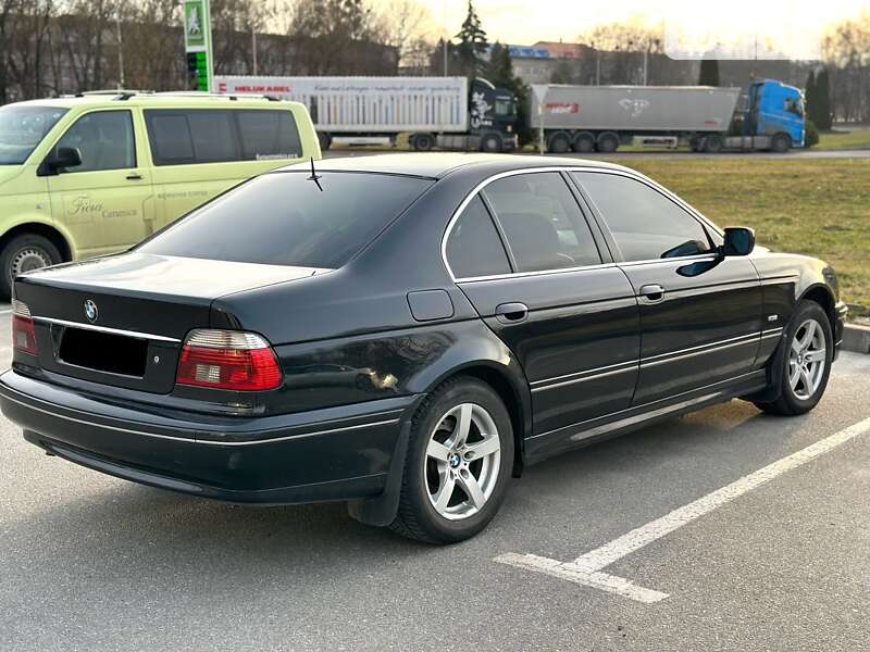 BMW 5 Series 2002