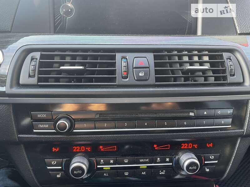 Седан BMW 5 Series 2013 в Львове