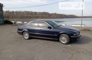 Седан BMW 5 Series 1999 в Тлумачі