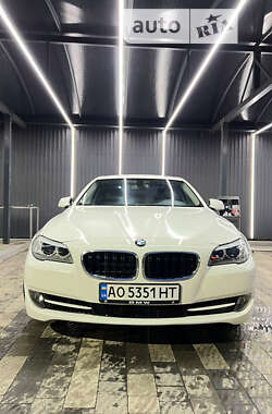 Седан BMW 5 Series 2012 в Ужгороді