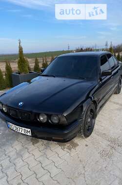 Седан BMW 5 Series 1995 в Тернополі