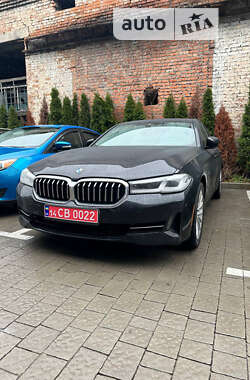 Седан BMW 5 Series 2021 в Львове