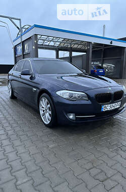 Седан BMW 5 Series 2011 в Львове