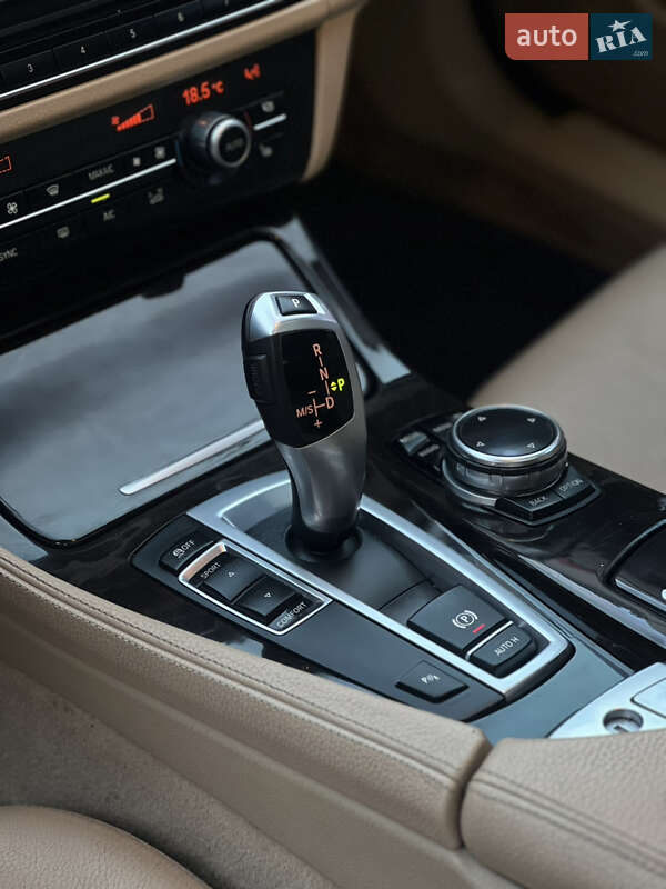 Седан BMW 5 Series 2014 в Львове