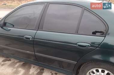 Седан BMW 5 Series 1999 в Львові