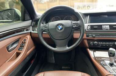 Седан BMW 5 Series 2014 в Черновцах