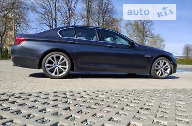 Седан BMW 5 Series 2015 в Львові