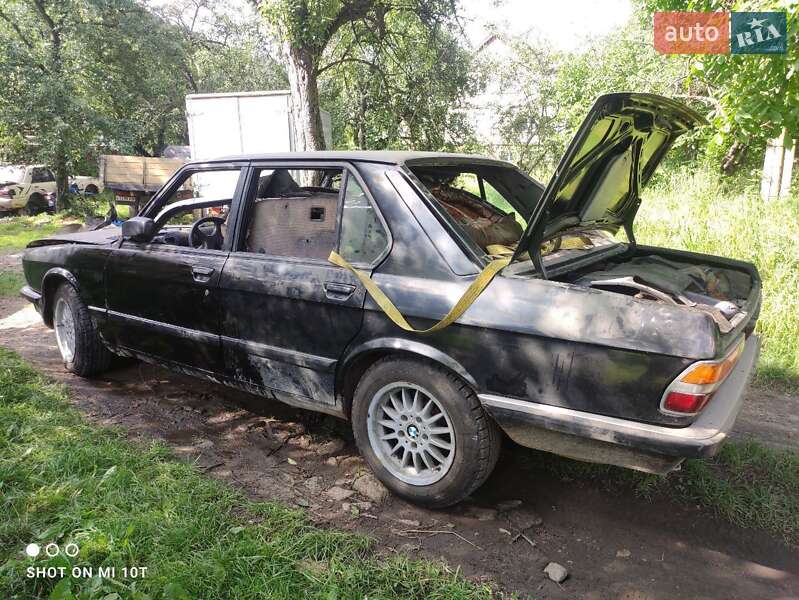 Седан BMW 5 Series 1987 в Богородчанах