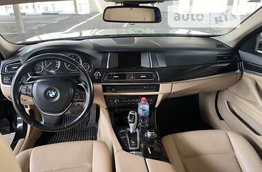 Седан BMW 5 Series 2015 в Харькове