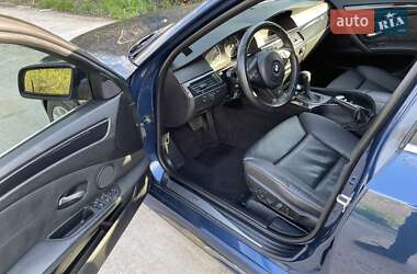 Універсал BMW 5 Series 2005 в Окнах